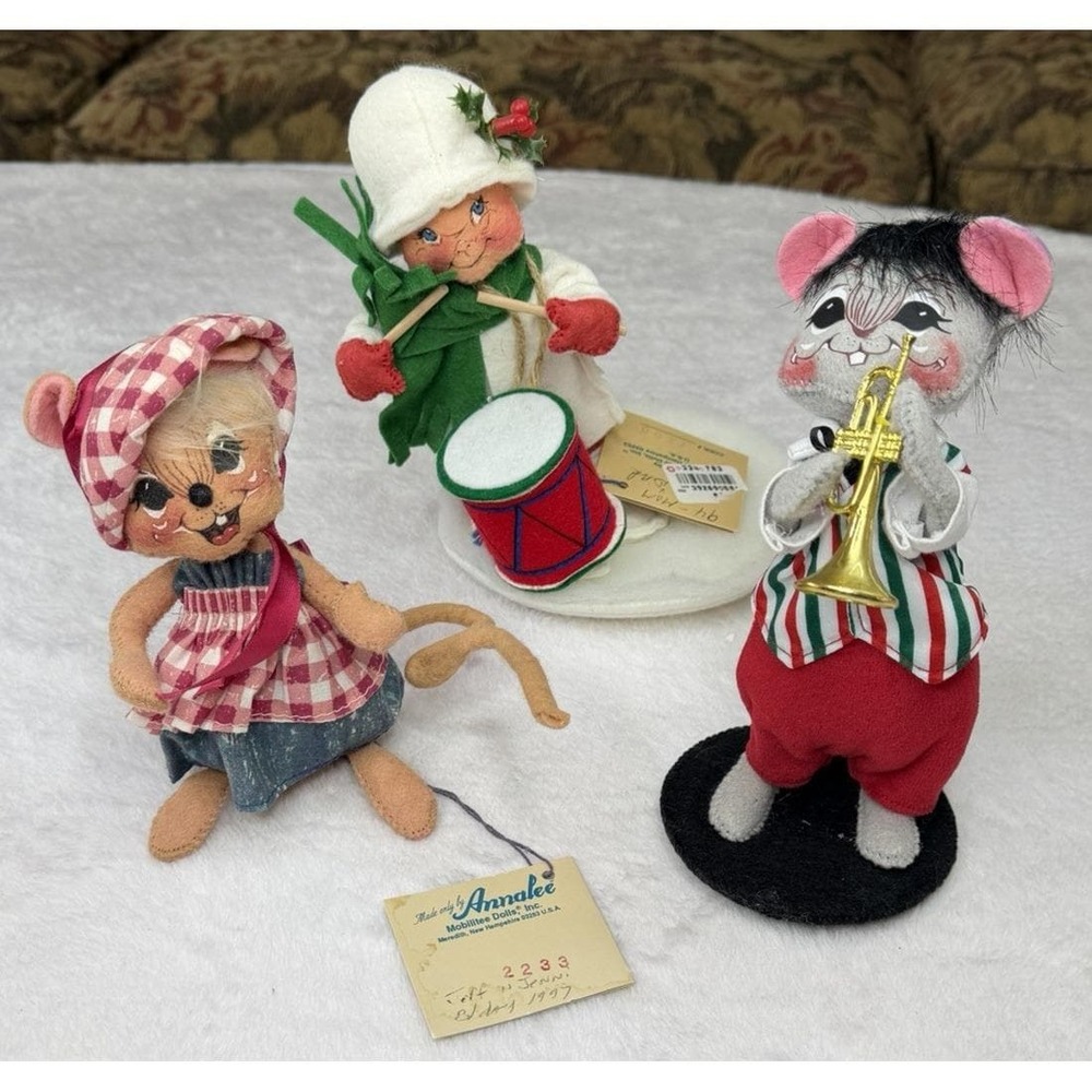 3 Annalee Dolls Lot 7200 Drum, Trumpet, 2233 Mobilitee 1990's EUC
